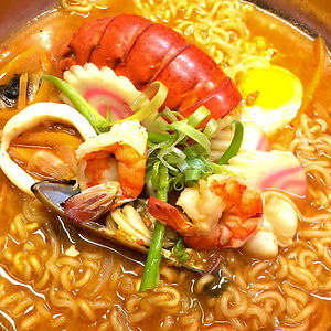 Seafood Ramen 3_edited.jpg